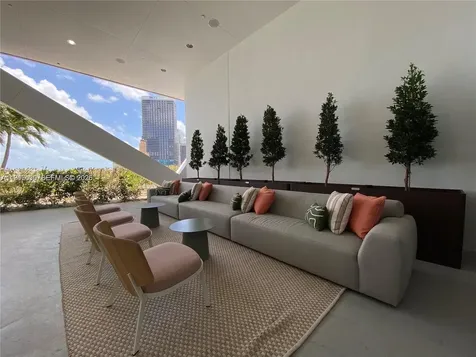 888 Biscayne Boulevard Miami FL 33132