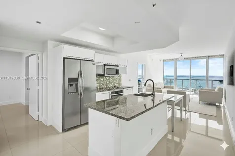 888 Biscayne Boulevard Miami FL 33132