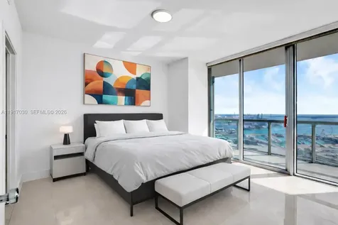 888 Biscayne Boulevard Miami FL 33132