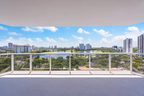 20281 E Country Club Drive Aventura FL 33180