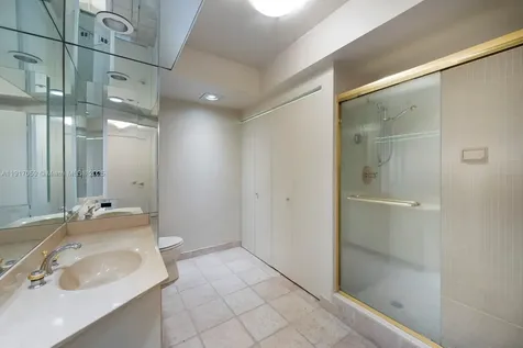 20281 E Country Club Drive Aventura FL 33180