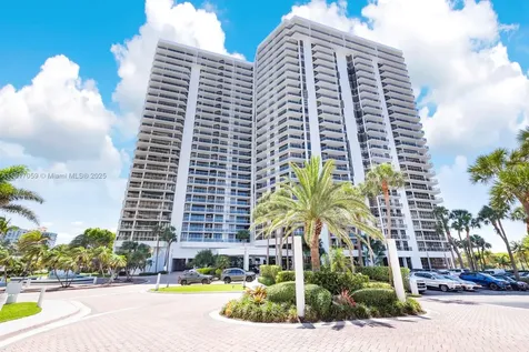 20281 E Country Club Drive Aventura FL 33180