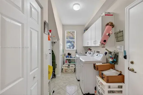 4123 W Lake Estates Drive Davie FL 33328