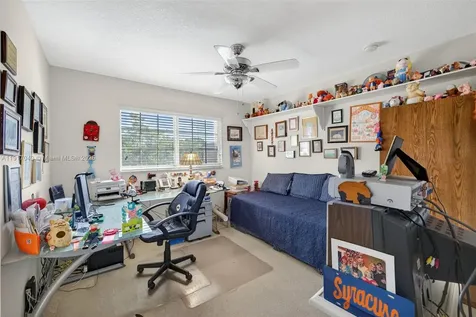 4123 W Lake Estates Drive Davie FL 33328