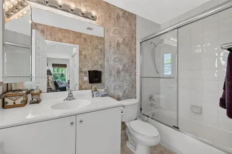4123 W Lake Estates Drive Davie FL 33328