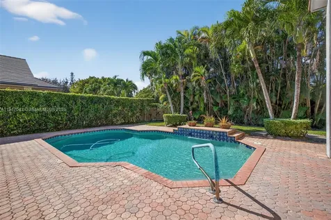 4123 W Lake Estates Drive Davie FL 33328