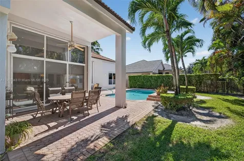 4123 W Lake Estates Drive Davie FL 33328