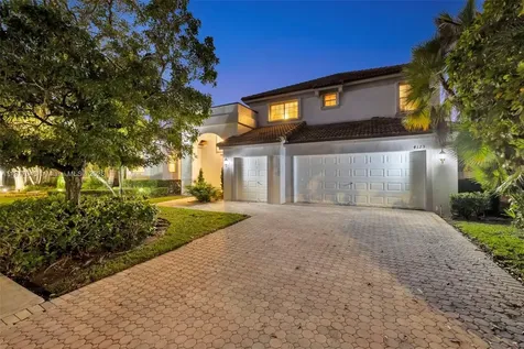 4123 W Lake Estates Drive Davie FL 33328
