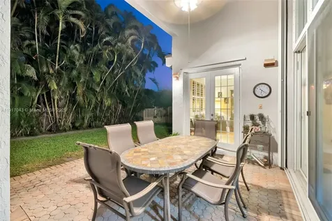 4123 W Lake Estates Drive Davie FL 33328