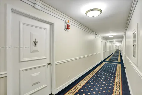 5005 Collins Avenue Miami Beach FL 33140