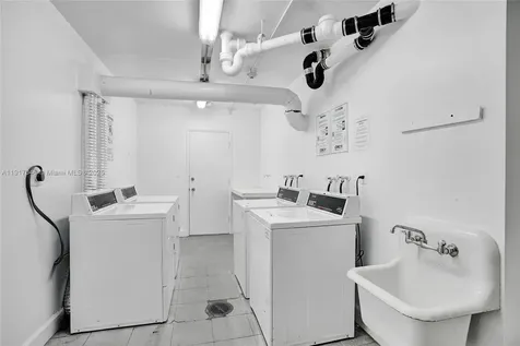 5005 Collins Avenue Miami Beach FL 33140