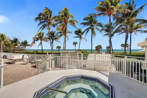 5005 Collins Avenue Miami Beach FL 33140