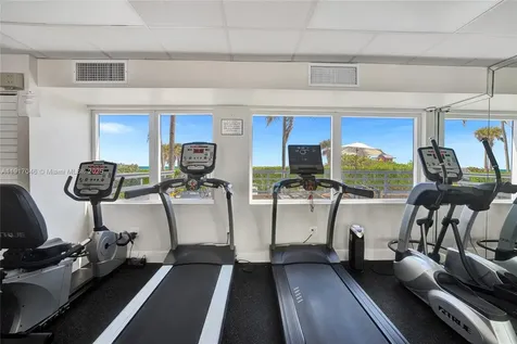 5005 Collins Avenue Miami Beach FL 33140