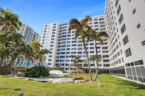 5005 Collins Avenue Miami Beach FL 33140