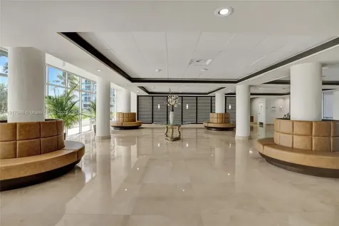 5005 Collins Avenue Miami Beach FL 33140