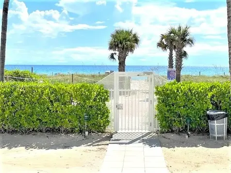 5005 Collins Avenue Miami Beach FL 33140