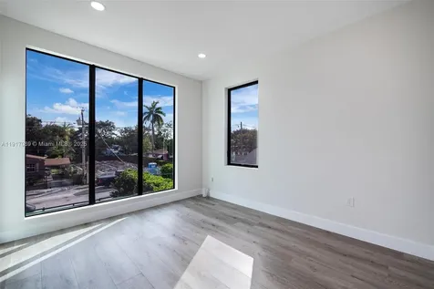 535 NW 52nd Street Miami FL 33127