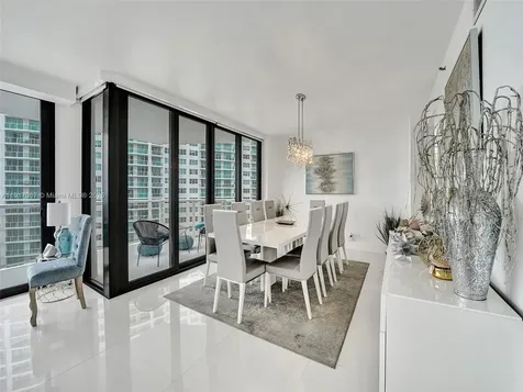 20281 E Country Club Drive Aventura FL 33180