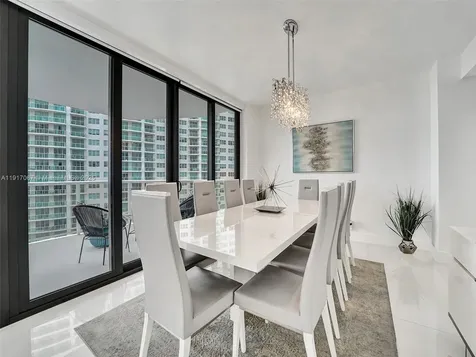 20281 E Country Club Drive Aventura FL 33180