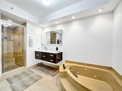20281 E Country Club Drive Aventura FL 33180