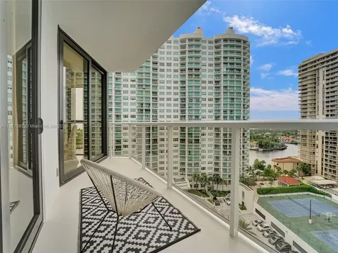 20281 E Country Club Drive Aventura FL 33180