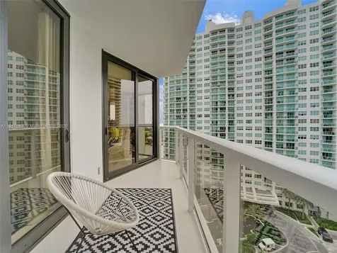20281 E Country Club Drive Aventura FL 33180