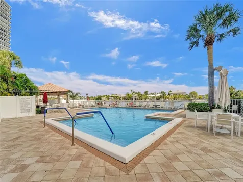20281 E Country Club Drive Aventura FL 33180