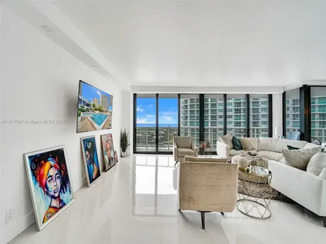 20281 E Country Club Drive Aventura FL 33180