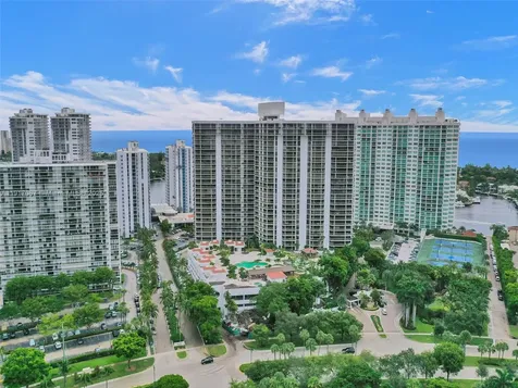 20281 E Country Club Drive Aventura FL 33180