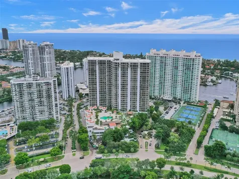20281 E Country Club Drive Aventura FL 33180