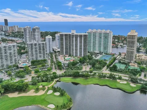 20281 E Country Club Drive Aventura FL 33180