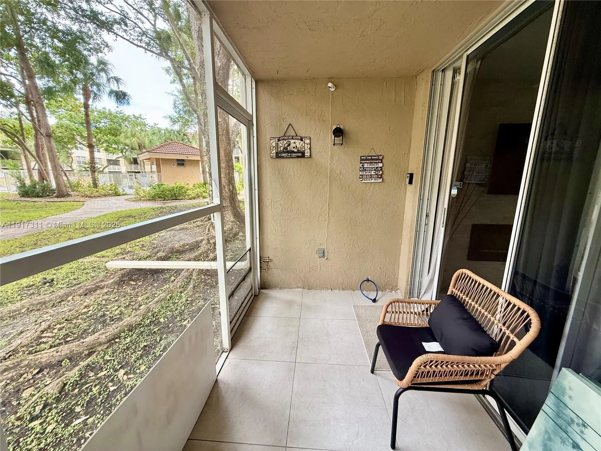 8246 NW 24th Street Coral Springs FL 33065