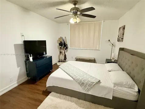 8246 NW 24th Street Coral Springs FL 33065