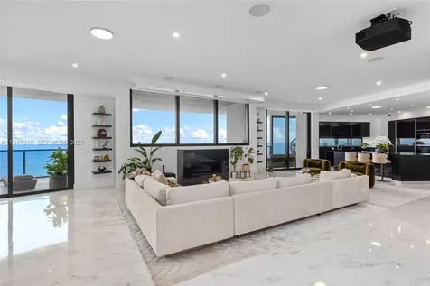 18555 Collins Avenue Sunny Isles Beach FL 33160