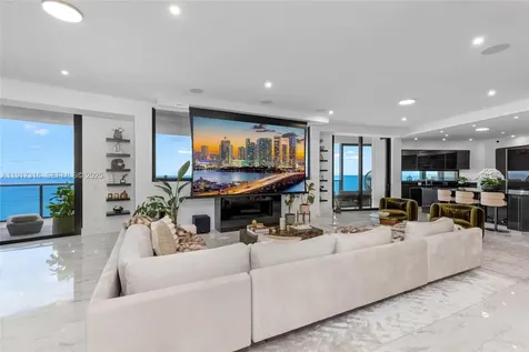 18555 Collins Avenue Sunny Isles Beach FL 33160