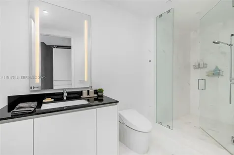 18555 Collins Avenue Sunny Isles Beach FL 33160