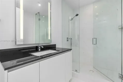 18555 Collins Avenue Sunny Isles Beach FL 33160