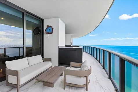 18555 Collins Avenue Sunny Isles Beach FL 33160