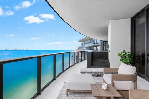 18555 Collins Avenue Sunny Isles Beach FL 33160