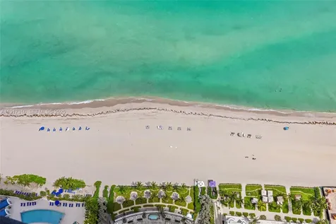 18555 Collins Avenue Sunny Isles Beach FL 33160