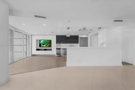 2127 Brickell Avenue Miami FL 33129