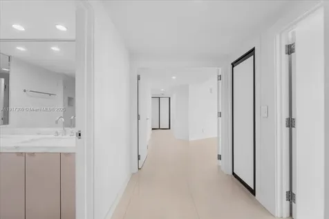 2127 Brickell Avenue Miami FL 33129