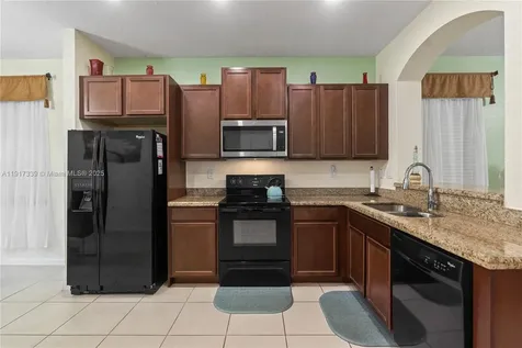 11121 SW 225th Terrace Miami FL 33170