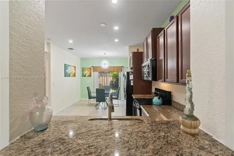 11121 SW 225th Terrace Miami FL 33170