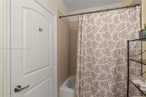 11121 SW 225th Terrace Miami FL 33170