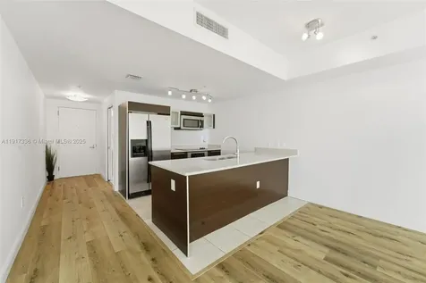1900 N Bayshore Drive Miami FL 33132