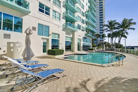 650 West Avenue Miami Beach FL 33139