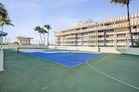 650 West Avenue Miami Beach FL 33139