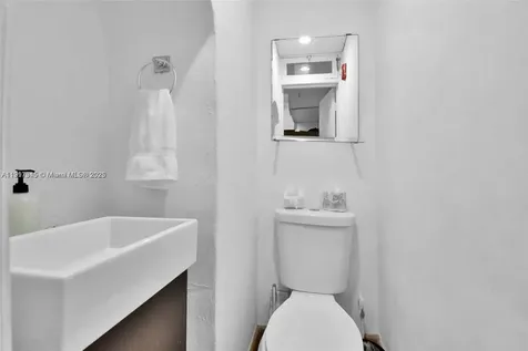 1018 Jefferson Avenue Miami Beach FL 33139