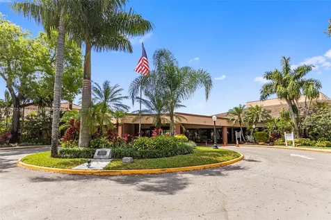 9121 Sunrise Lakes Boulevard Sunrise FL 33322